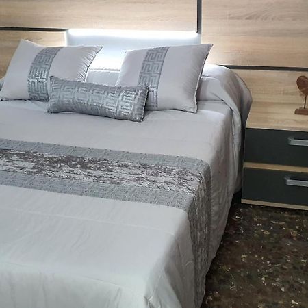 Apartamento Turistico Guadiana Loft Experience Dalia 바다호스 외부 사진